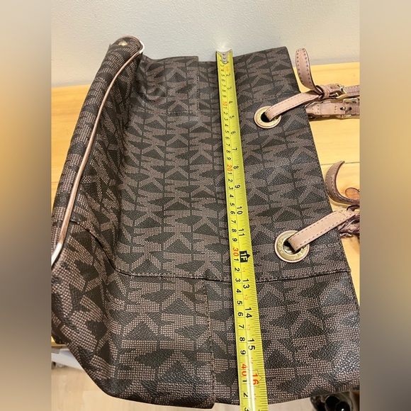 MICHAEL KORS logo label satchel bag 💼 - Picture 14 of 15